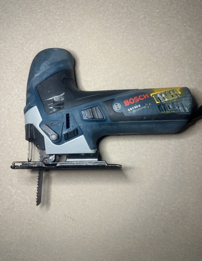 Bosch GST 90 E stiksav inkl. kuffert