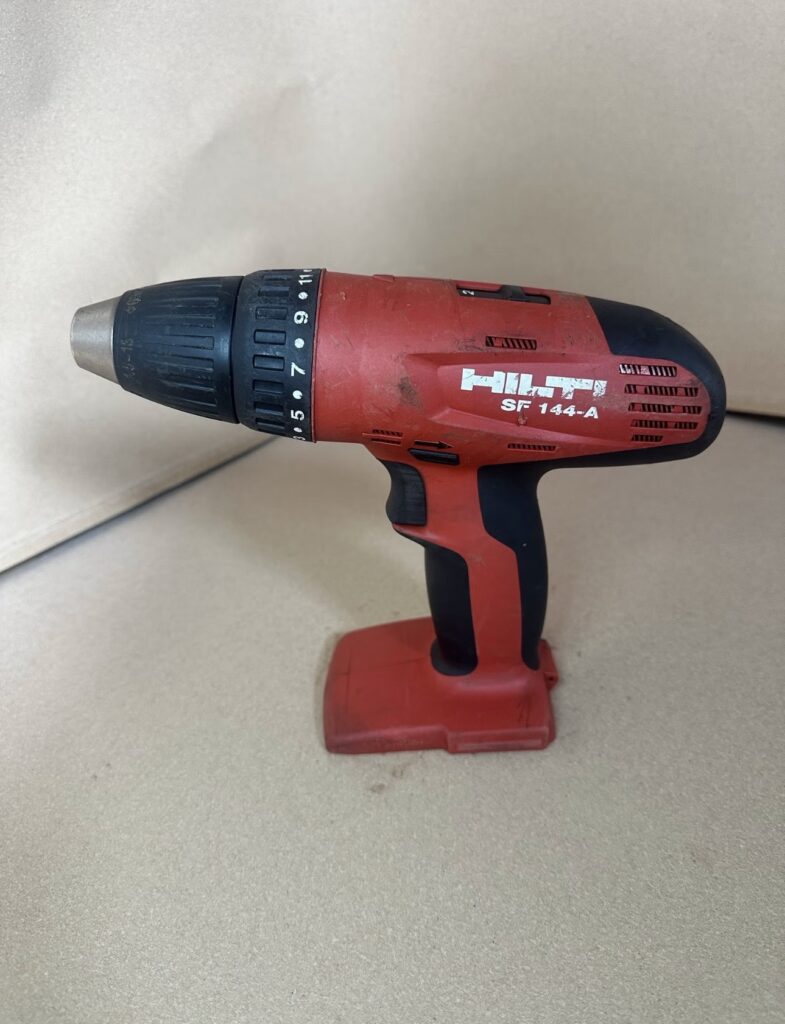 Hilti SF 144-A bore/skruemaskine